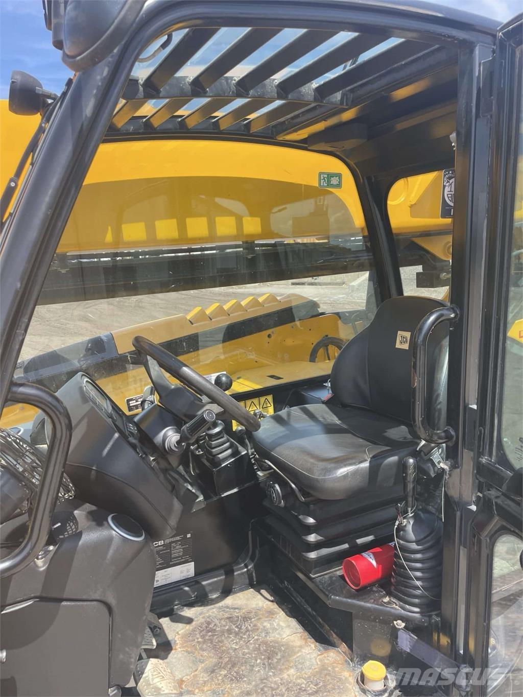 JCB 506.36 Телескопични товарачи