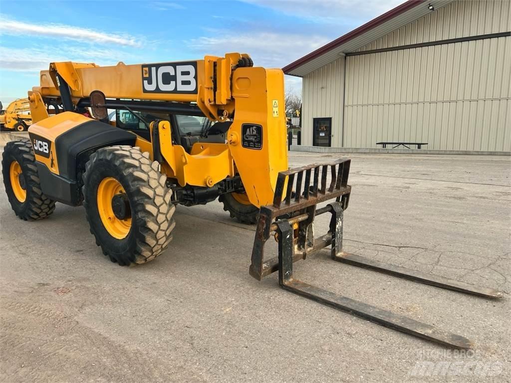 JCB 509-42 Телескопични товарачи