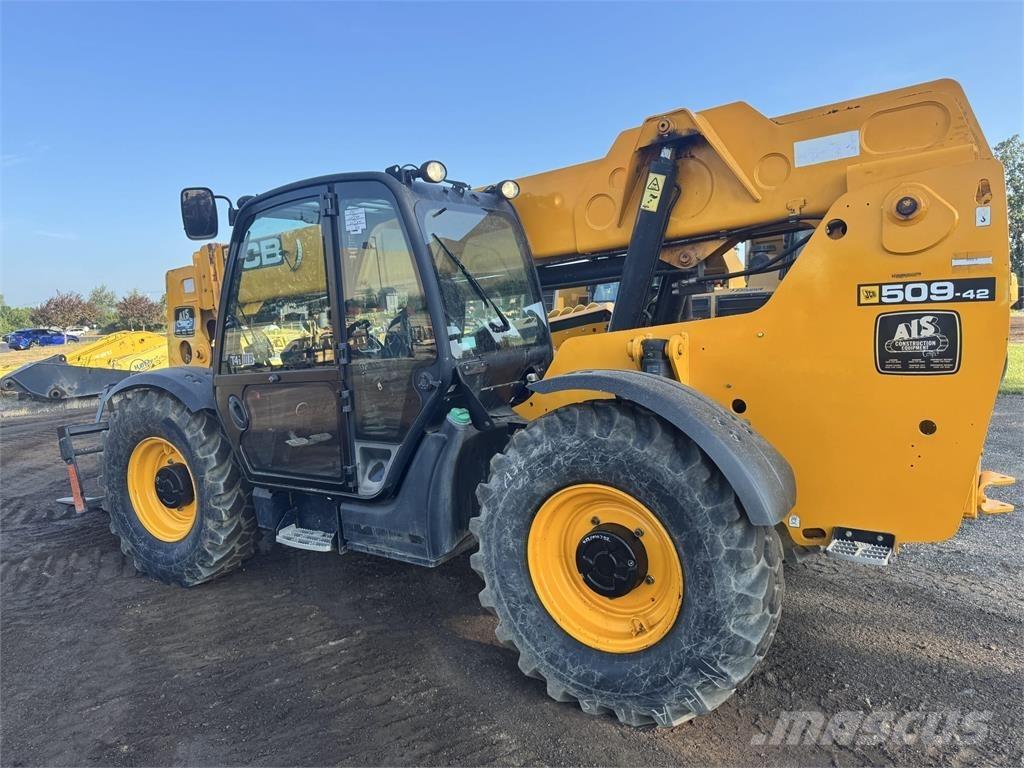 JCB 509-42 Телескопични товарачи
