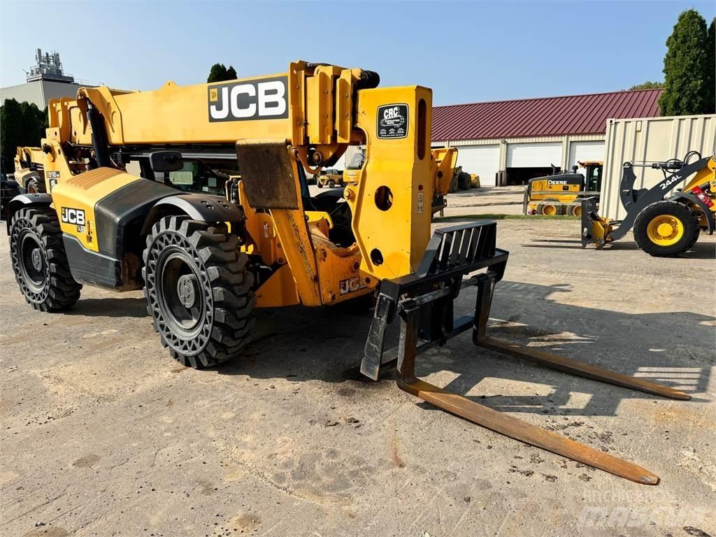 JCB 512-56 Телескопични товарачи