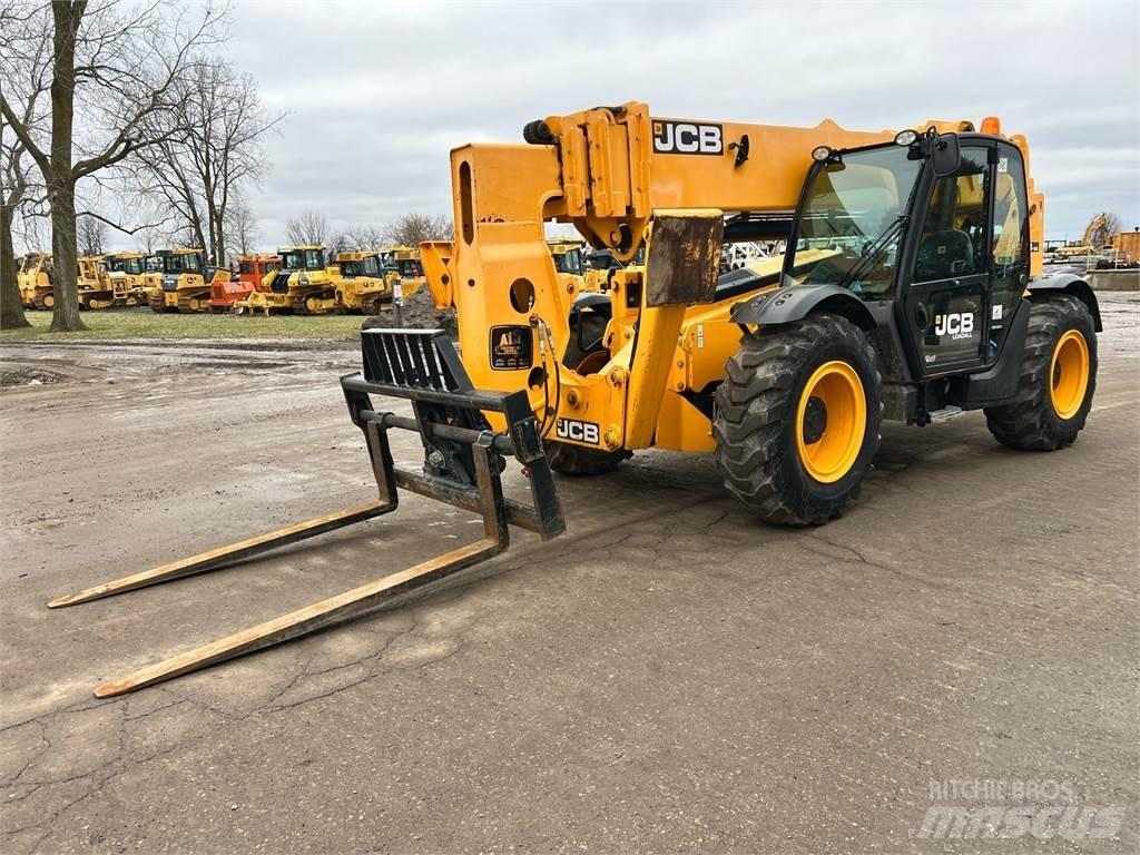 JCB 514-56 Телескопични товарачи