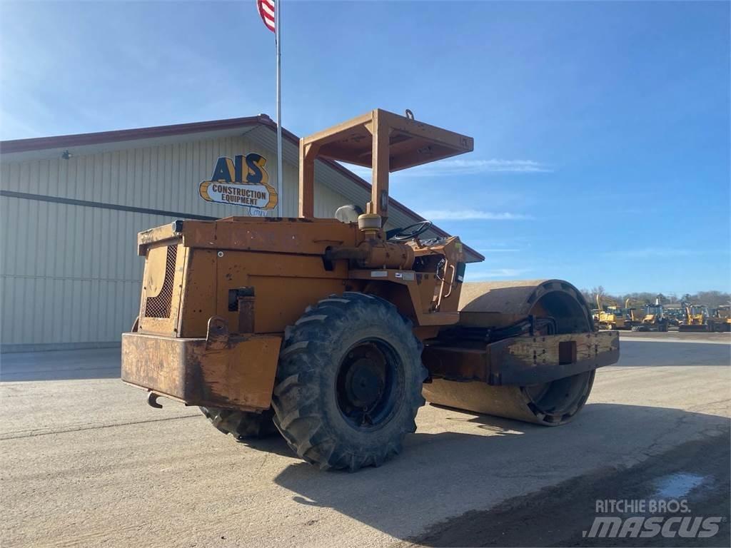 Sakai SV70T Машини за опаковане на отпадъци