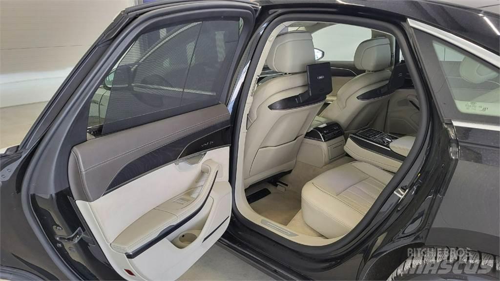 Audi A8 Коли