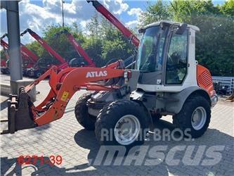 Atlas AR 75 s Колесни товарачи