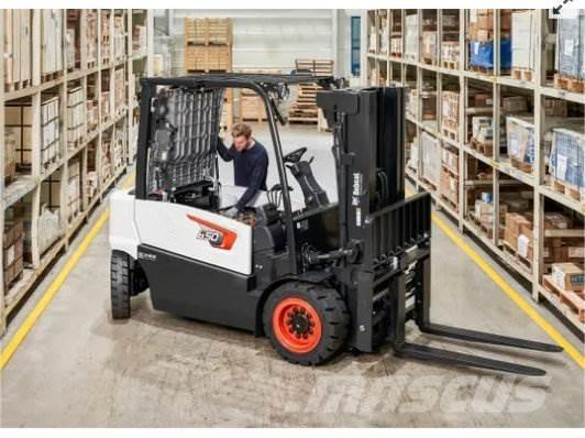 Bobcat B 50 X-7 Електрически вилични кари-повдигачи