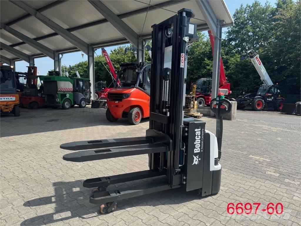 Bobcat BSL 12 N-7i Колички високоповдигачи с теглич