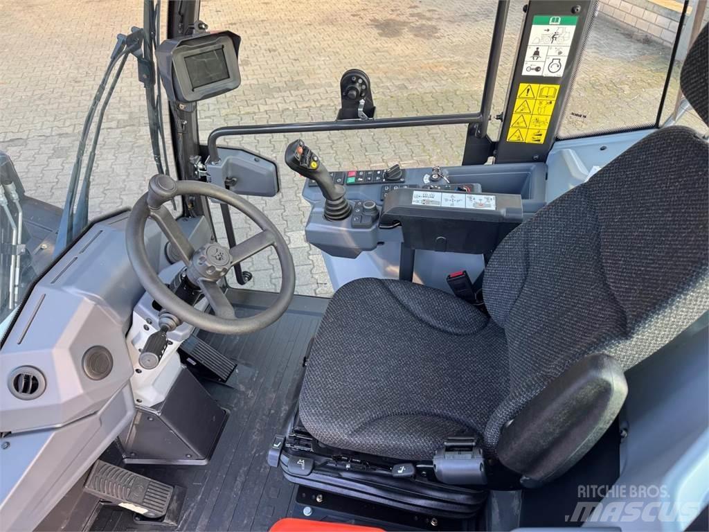 Bobcat L 95 E V Колесни товарачи