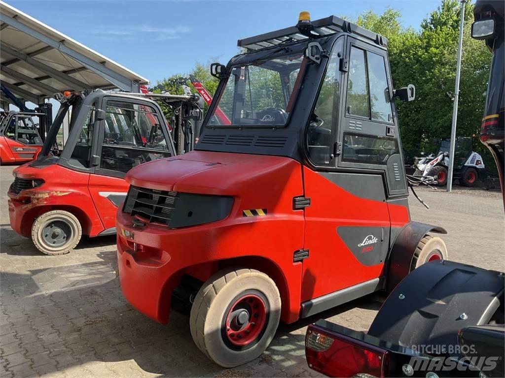 Linde E 80 - 01 / 900 Електрически вилични кари-повдигачи