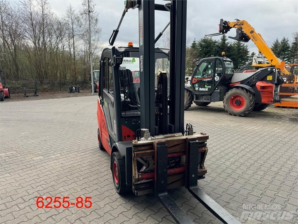 Linde H 30 D 02 EVO Дизелови камиони