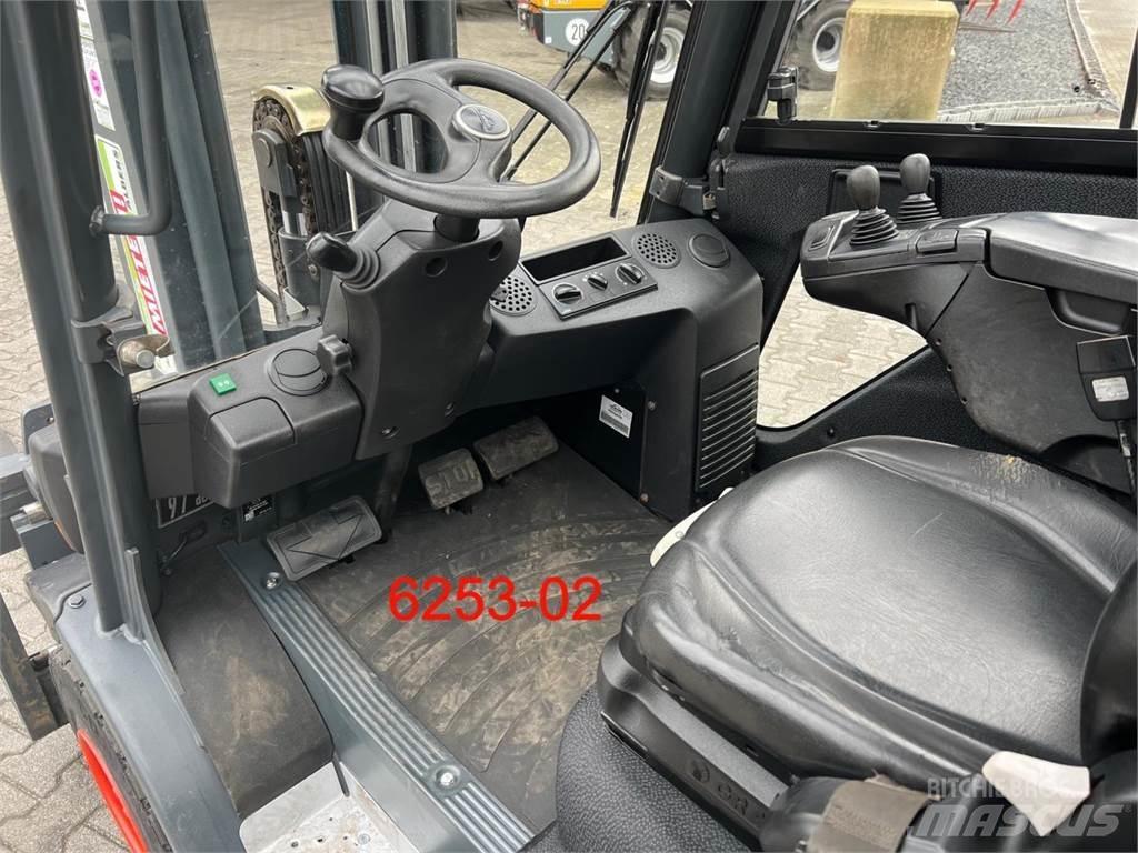 Linde H 30 T 02 EVO Камиони с АГУ