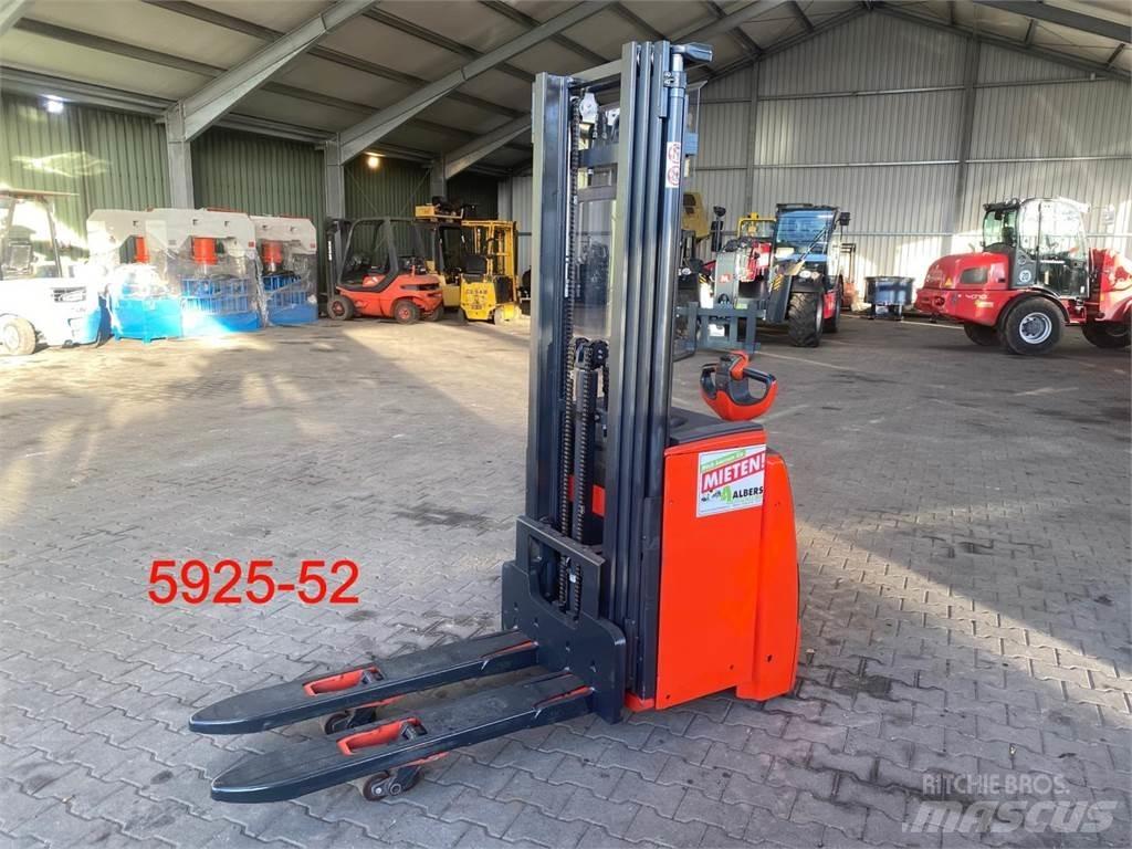 Linde L 16 i Колички високоповдигачи с теглич