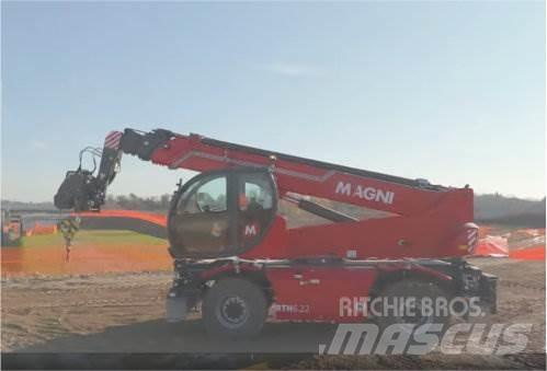 Magni RTH 6.22 Телескопични товарачи