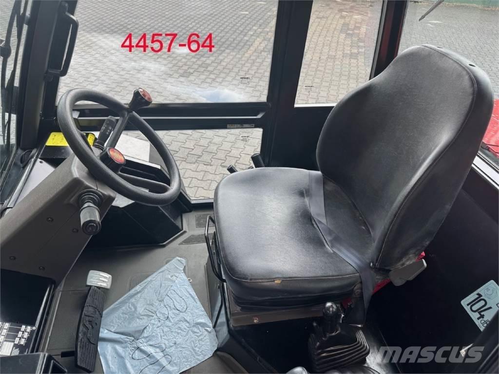Manitou M 30 - 4 Камиони за херавни местности