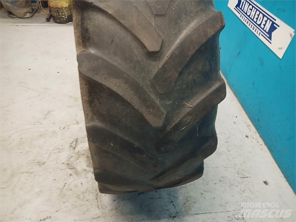  24 420/70R24 Гуми