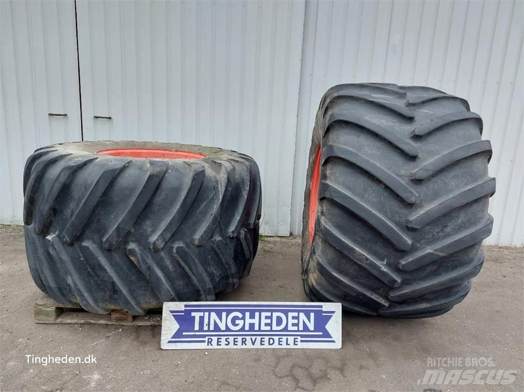  32 1050/50 R32 Колелета/Гуми