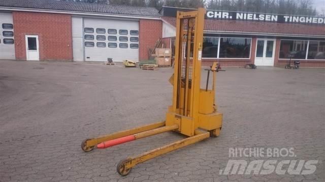 Baka el truck Ръчни палетни товарачи