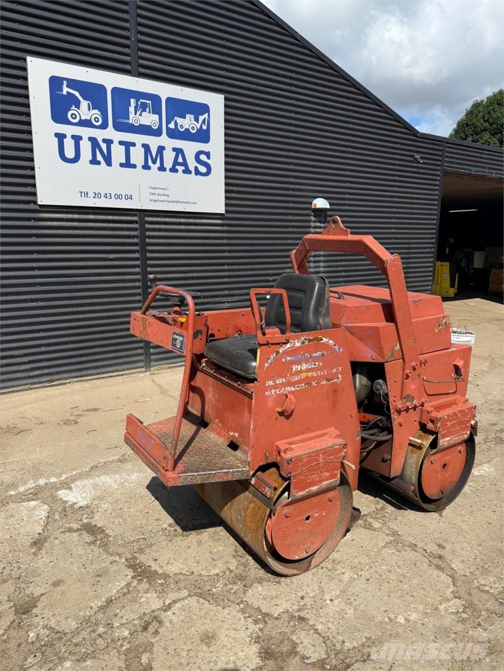 Bomag BW90 Двойни барабанни ролки
