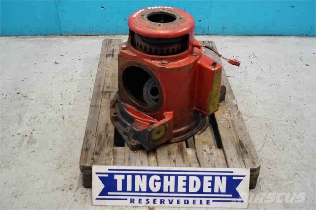 CASE 1480 Предаване