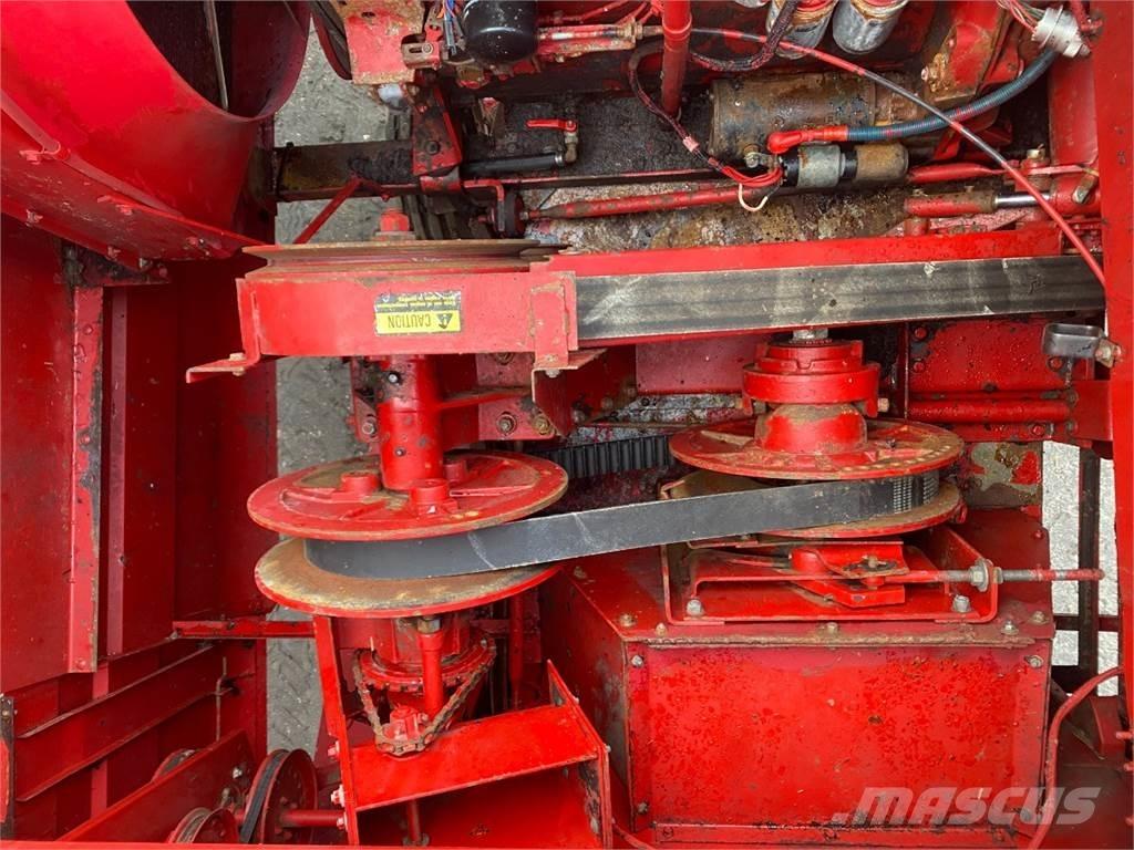 CASE 1620 Комбайни