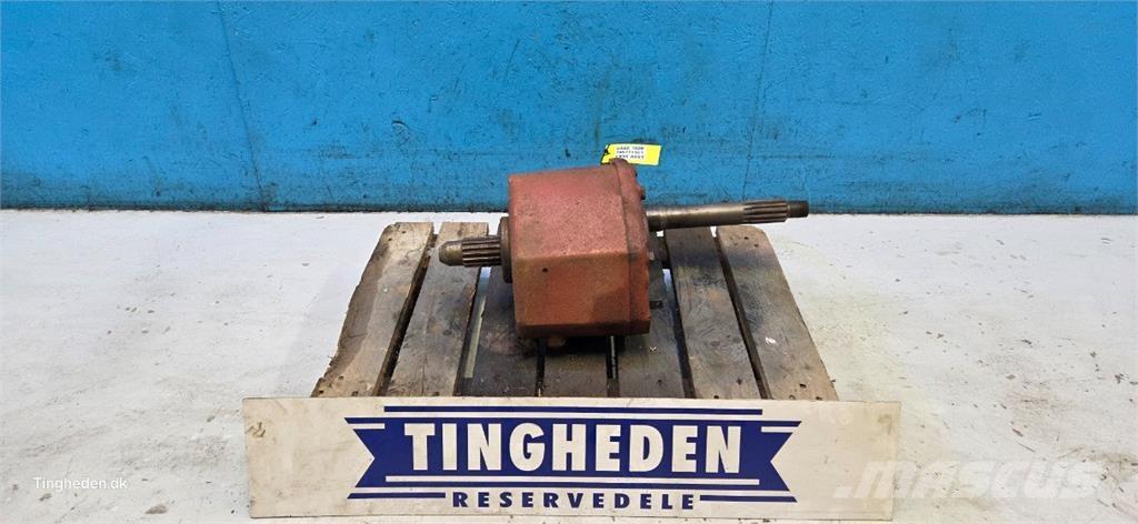 CASE 1620 Предаване