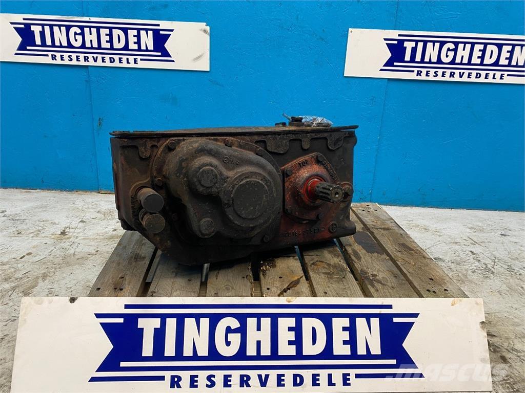 CASE 1640 Предаване