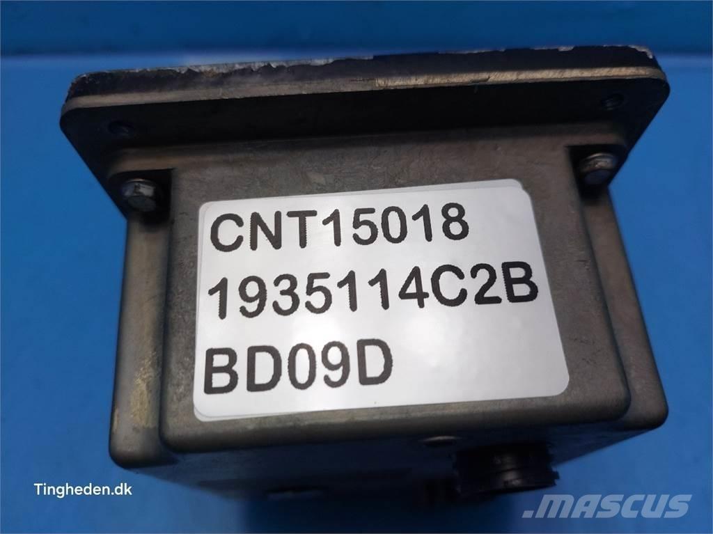 CASE 1640 Електроники