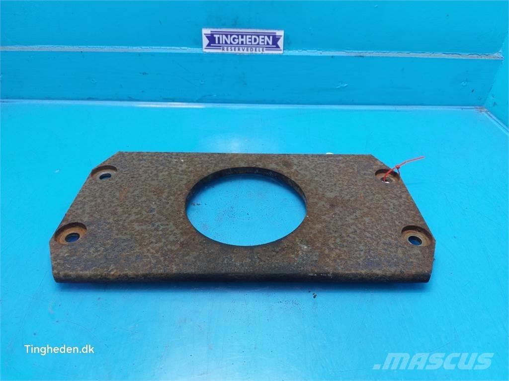 CASE 1640 Предаване