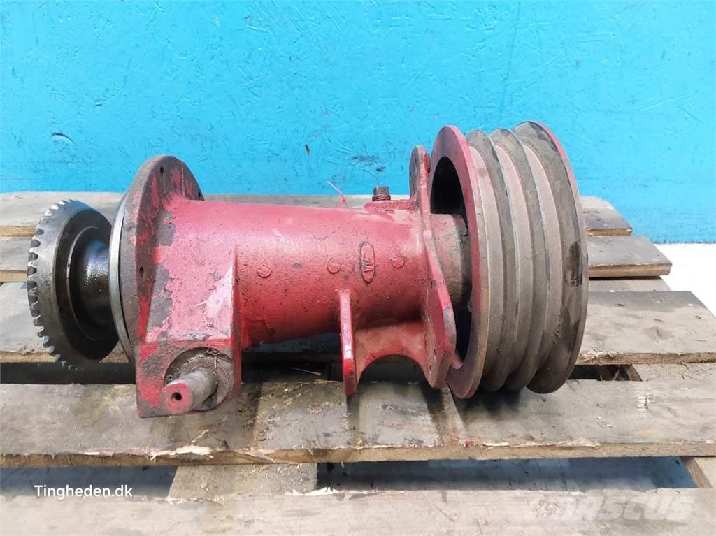 CASE 1660 Предаване