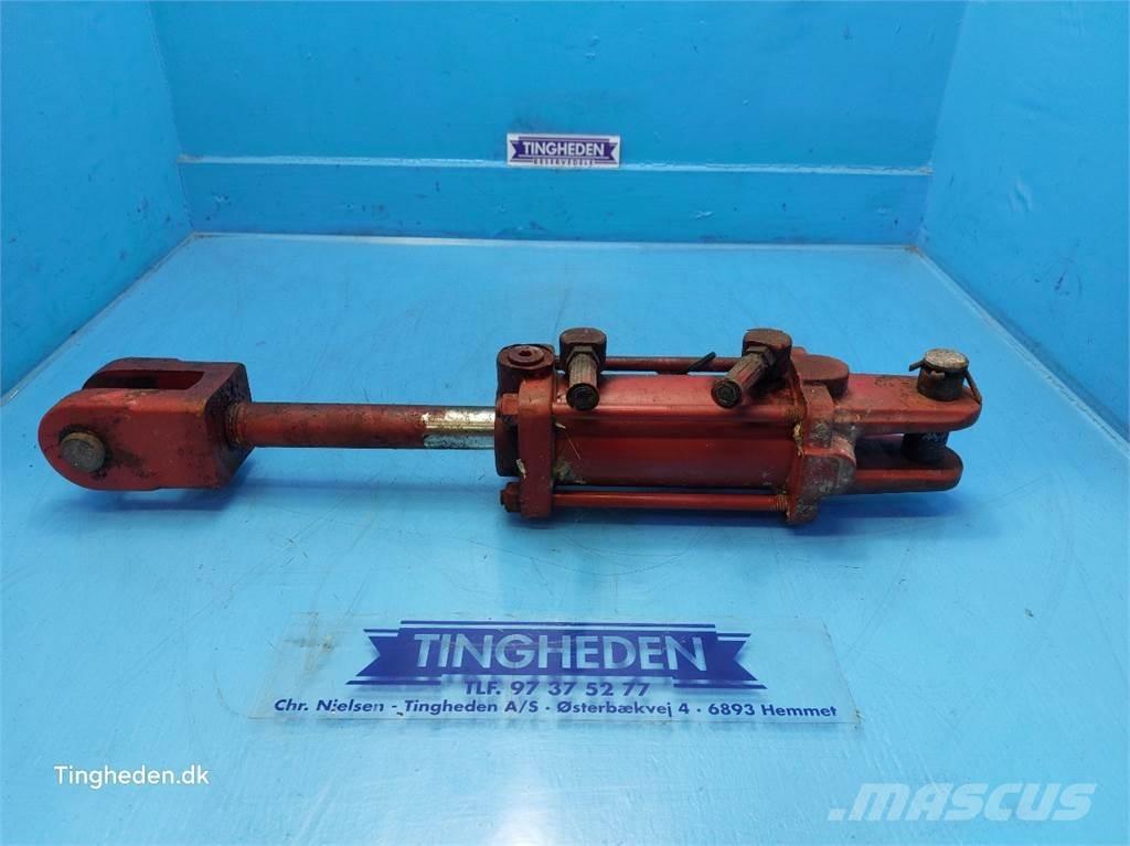 CASE 1660 Хидравлични