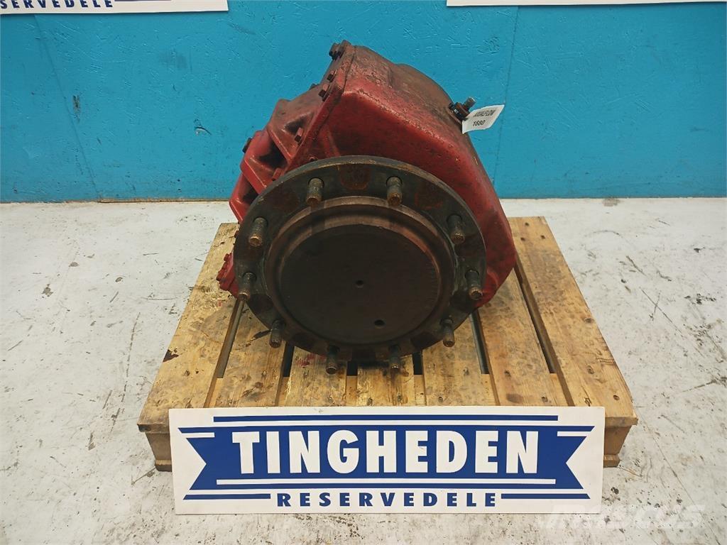 CASE 1680 Аксесоари  за комбайни