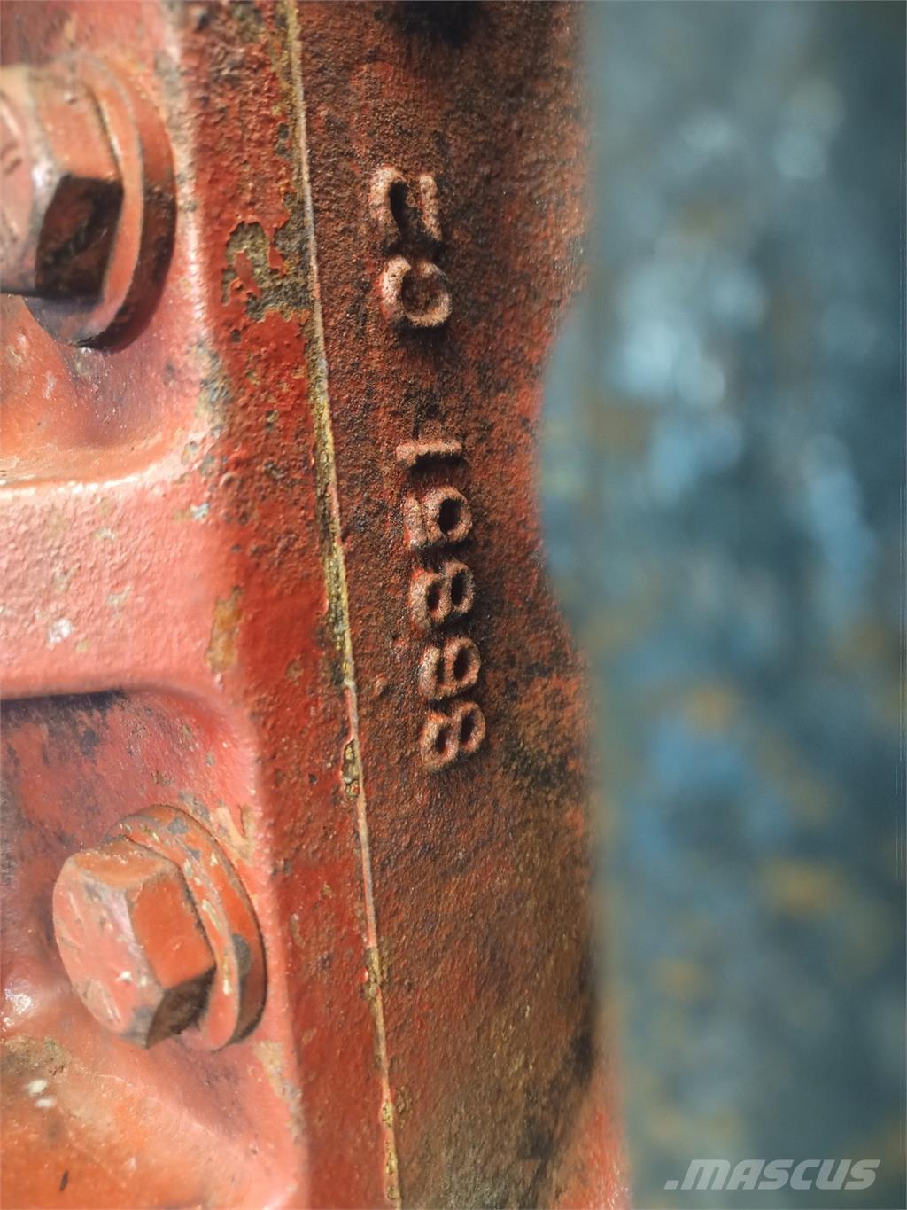 CASE 1680 Аксесоари  за комбайни