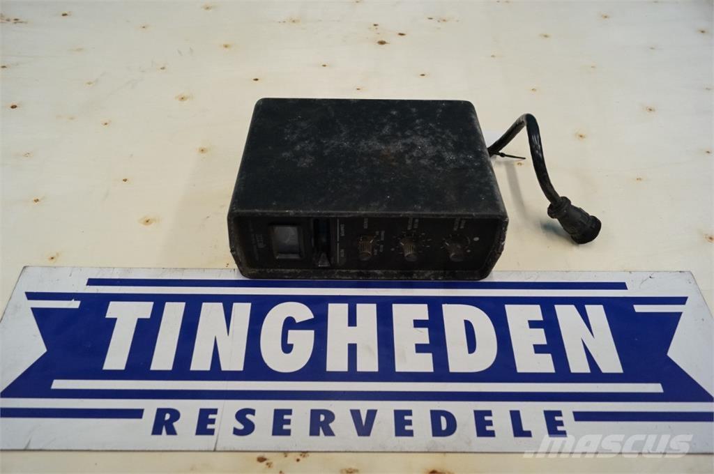 CASE 1680 Електроники