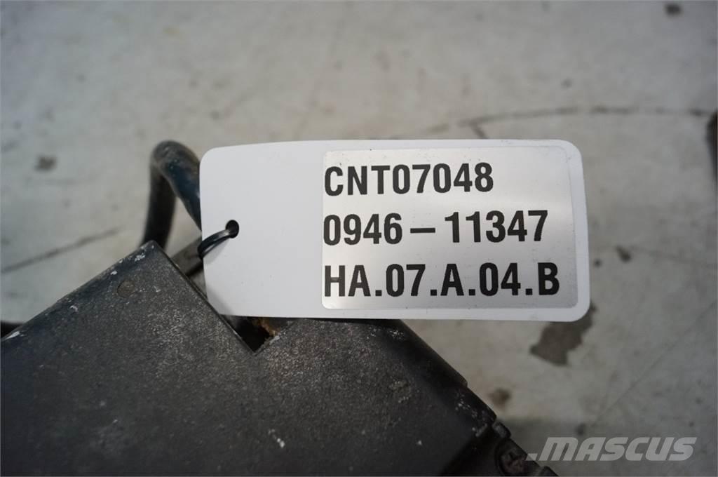 CASE 1680 Електроники