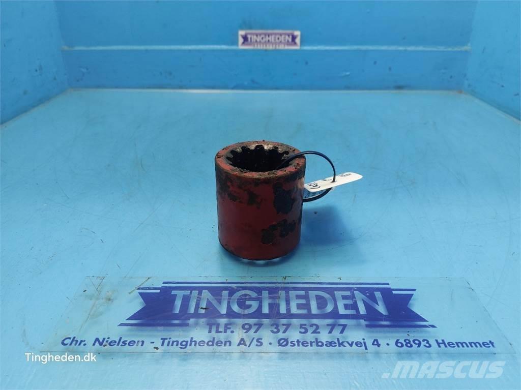 CASE 1680 Аксесоари  за комбайни