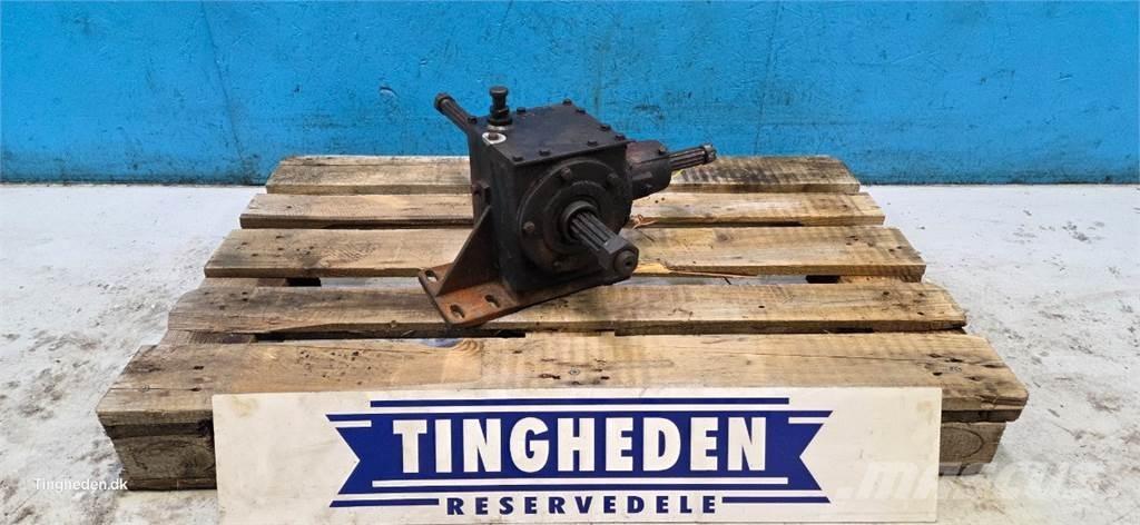 CASE 1680 Предаване