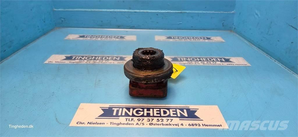 CASE 1680 Аксесоари  за комбайни