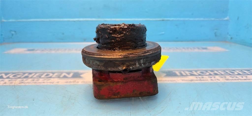 CASE 1680 Аксесоари  за комбайни