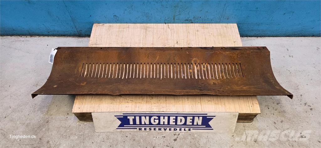 CASE 1680 Аксесоари  за комбайни