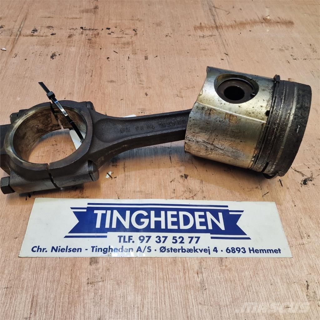 CASE 2188 Двигатели