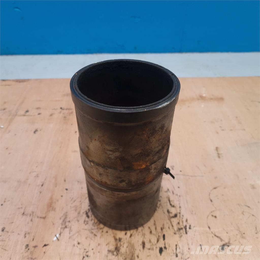 CASE 2188 Двигатели