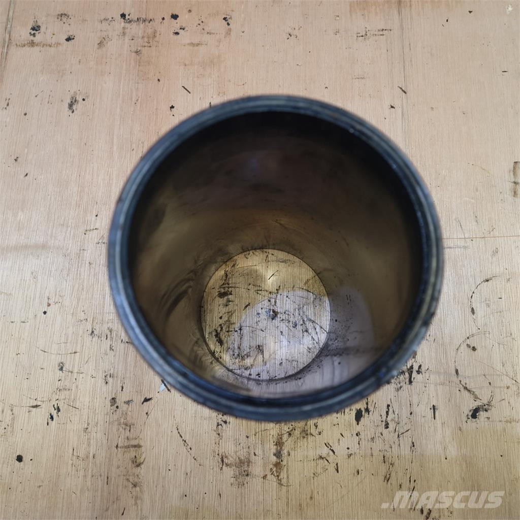 CASE 2188 Двигатели