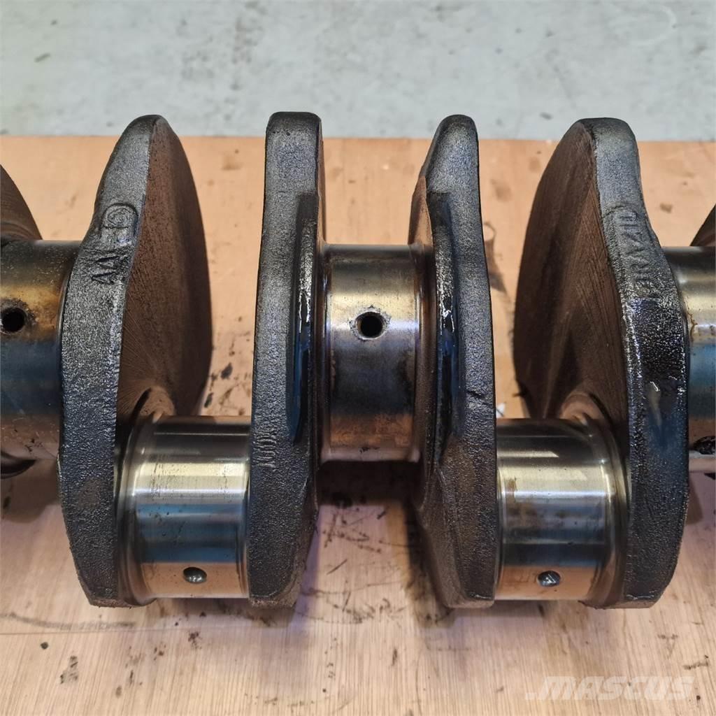 CASE 2188 Двигатели