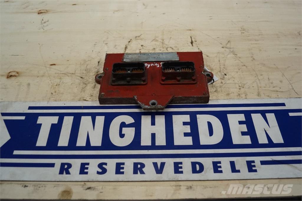 CASE 2388 Електроники