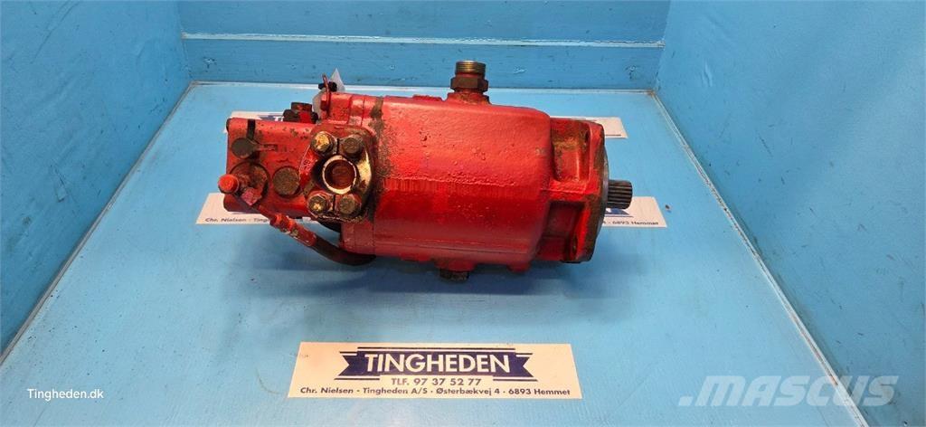 CASE 2388 Хидравлични