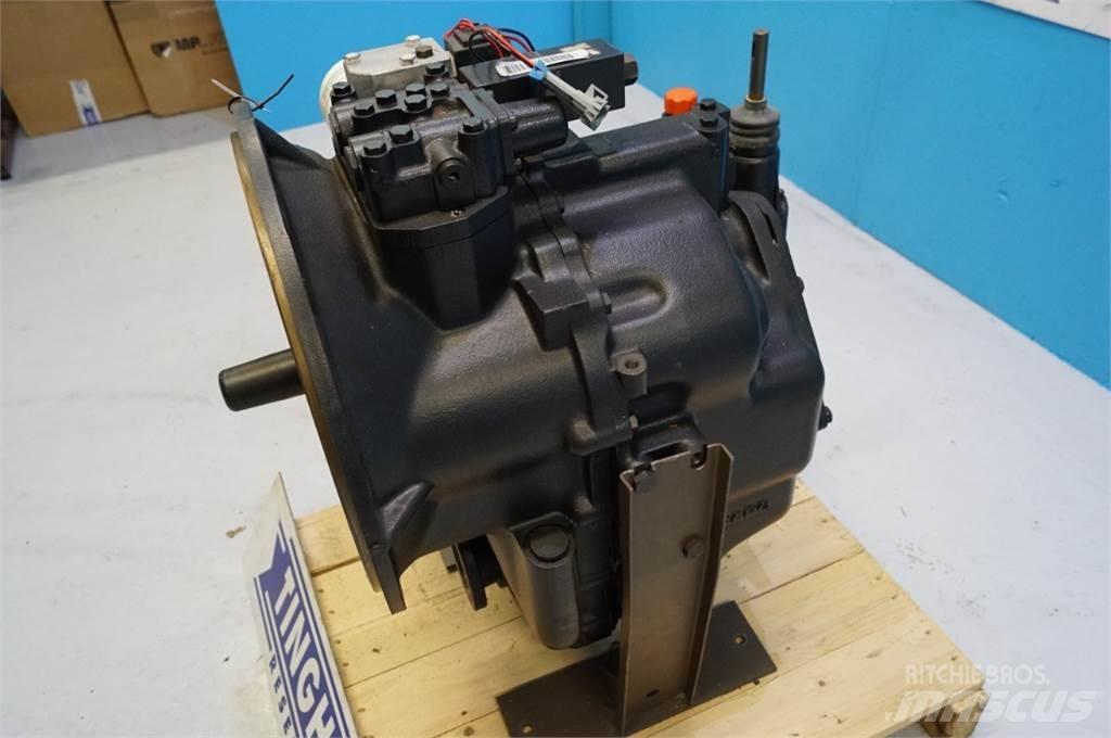 CASE 580SLE Предаване
