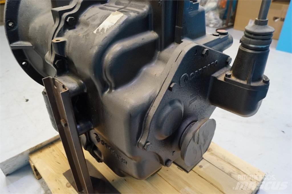 CASE 580SLE Предаване