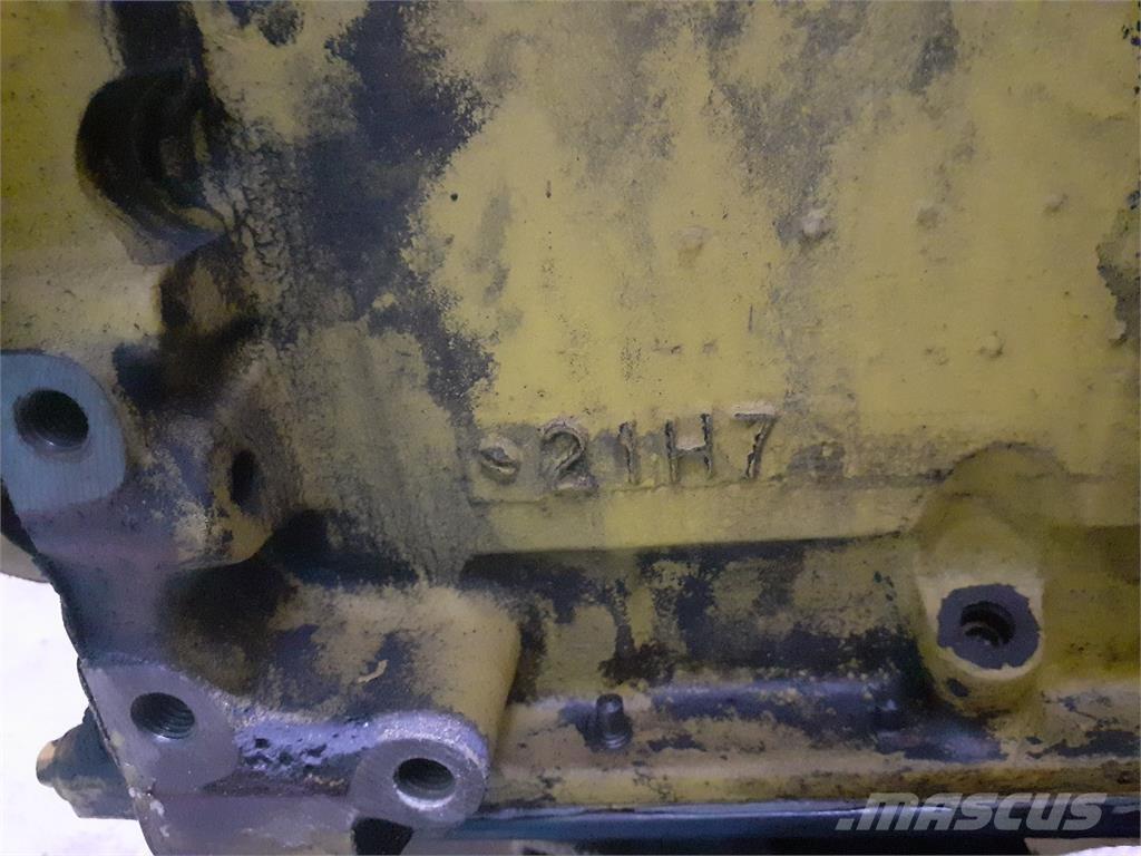 CASE 6T-590 CDC Двигатели