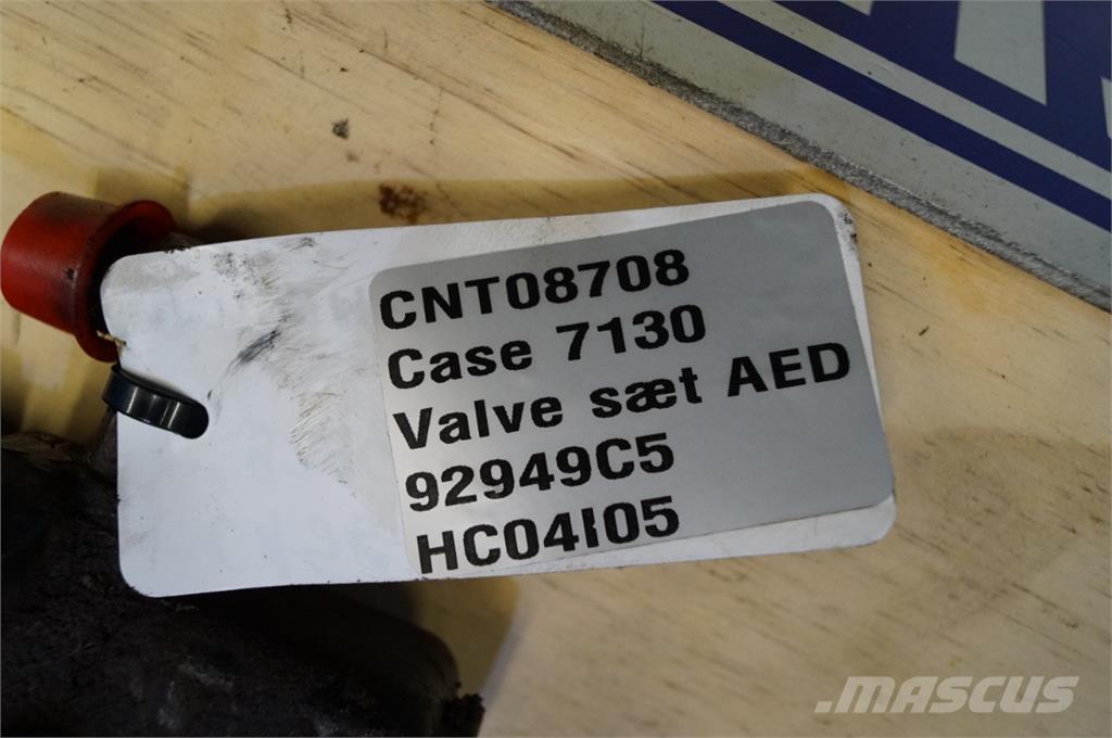 CASE 7130 Хидравлични