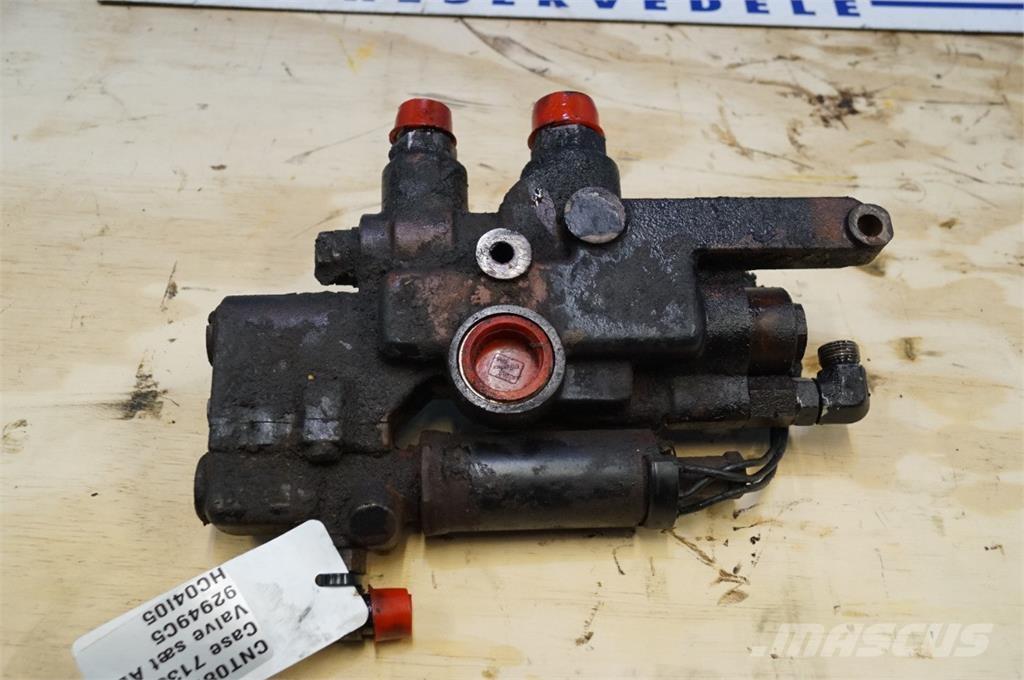 CASE 7130 Хидравлични