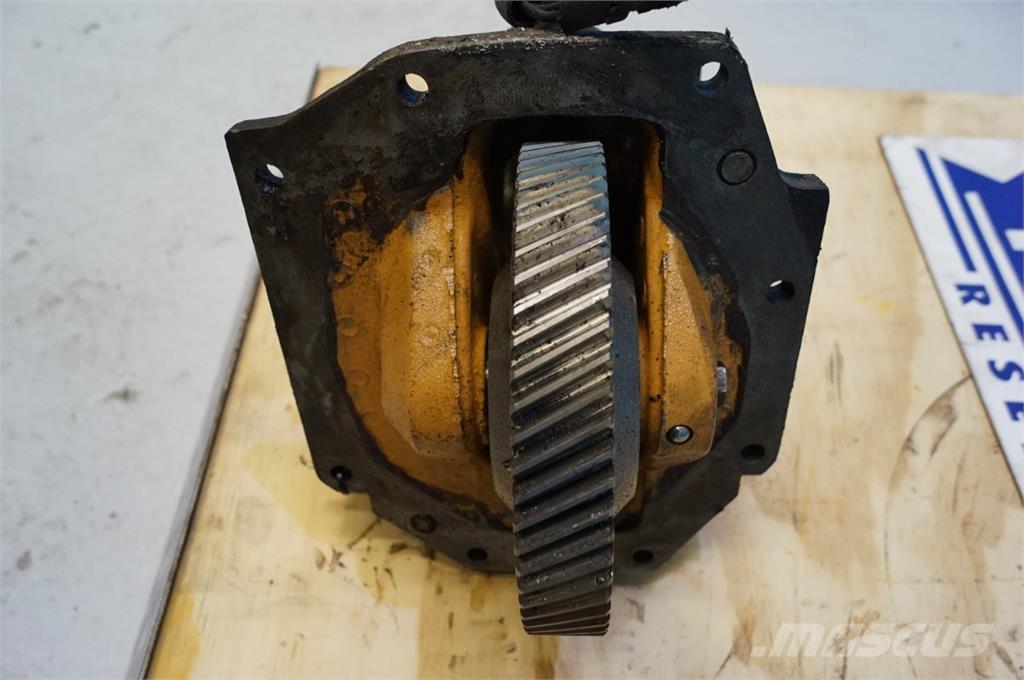 CASE 7130 Предаване